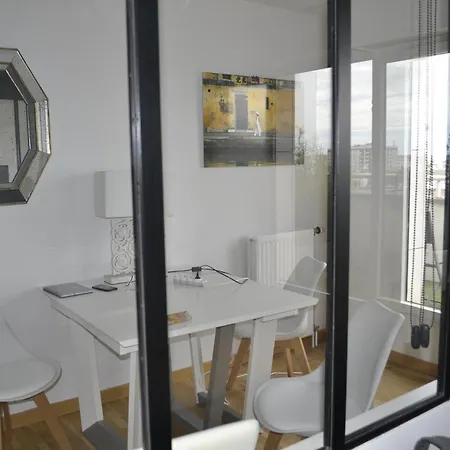 Appartement Eiffel Tower View Suresnes