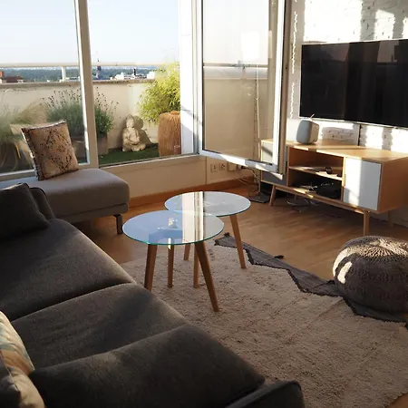 Eiffel Tower View Appartement Suresnes